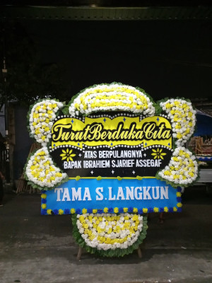 Papan Bunga Duka di Grogol Selatan