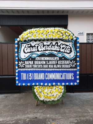 Papan Bunga Duka di Grogol Selatan